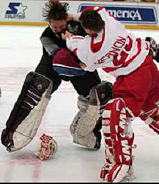 Patrick Roy and Mike Vernon go at it.  Vernie wins.